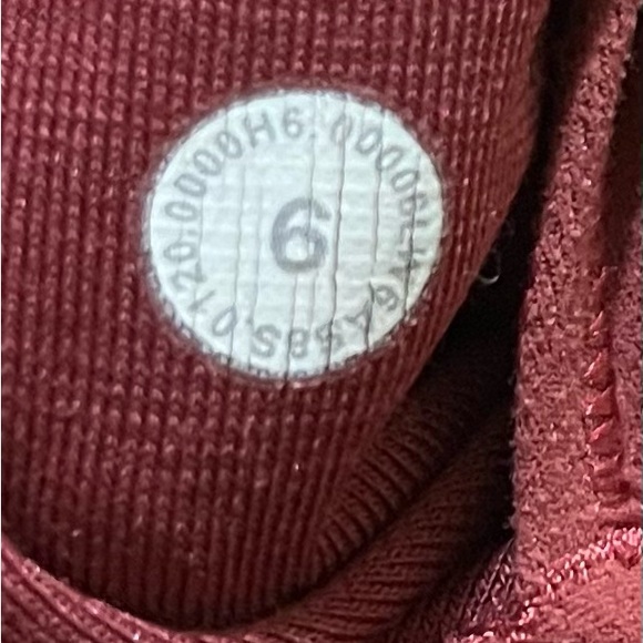 Lululemon Athletica Align Crop 21" Red Leggings - Picture 3 of 3